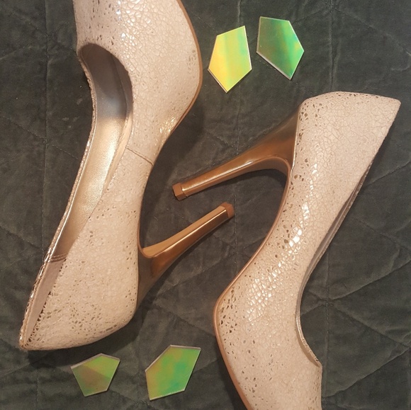 Metallic Snakeskin Style 4" Peep Toe Heels SZ 8 - Picture 8 of 8